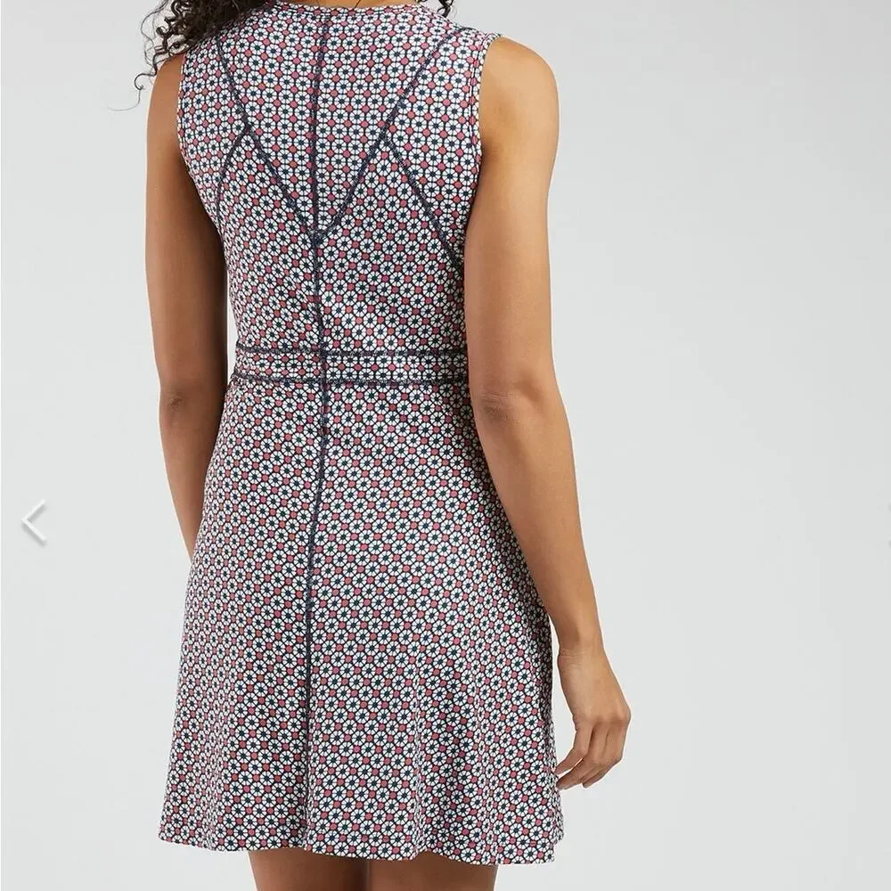 Title Nine Dream Mosaic Fit & Flare Dress XL Athletic Travel Buttah Fabric - Picture 3 of 14